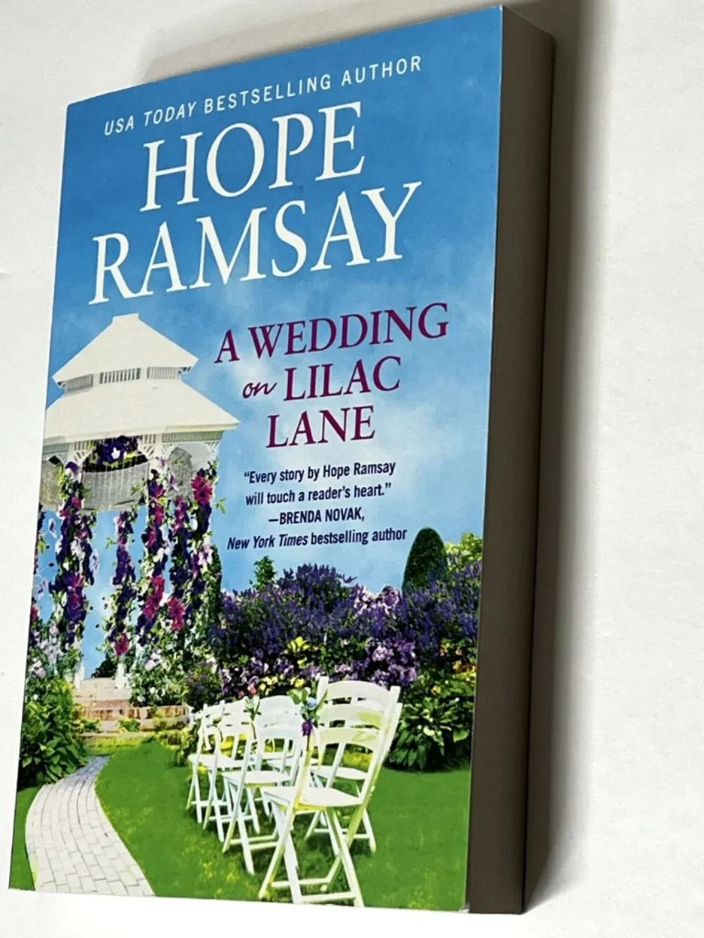 A Wedding on Lilac Lane by Hope Ramsay Moonlight Bay Book 4 Paperback